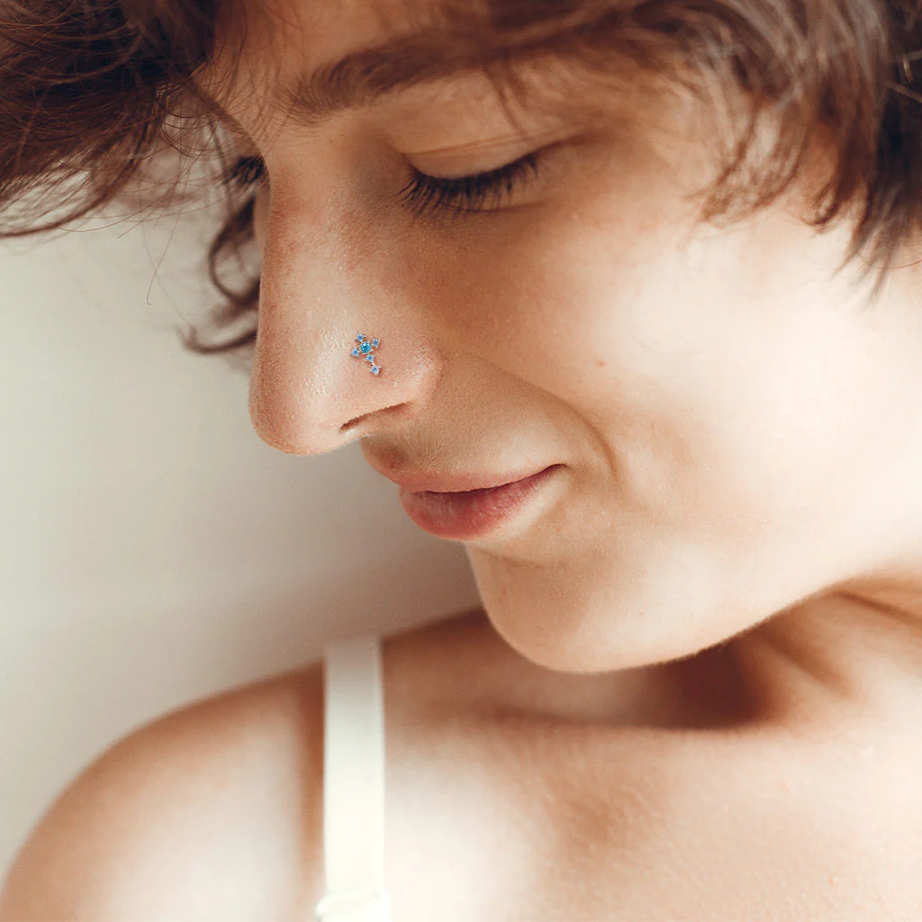 CZ Cross 316L Surgical Steel L Bend Nose Stud Rings - Image 3